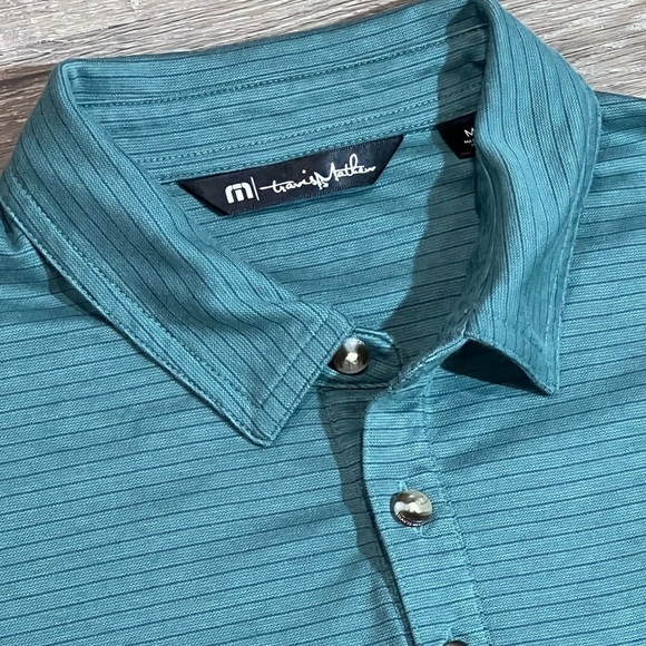 Travis Mathew Medium Knit Stripe Stretch Fitted Polo Shirt Front Pocket - Picture 6 of 9